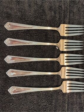 Fiesta (Silverplate) by Rogers 1881 Elegant  Salad Forks - Set of 5